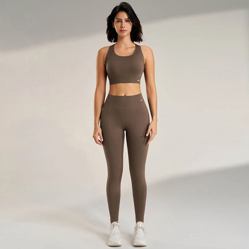 Conjunto Deportivo Mujer 2 Piezas — Top y Leggins de Yoga